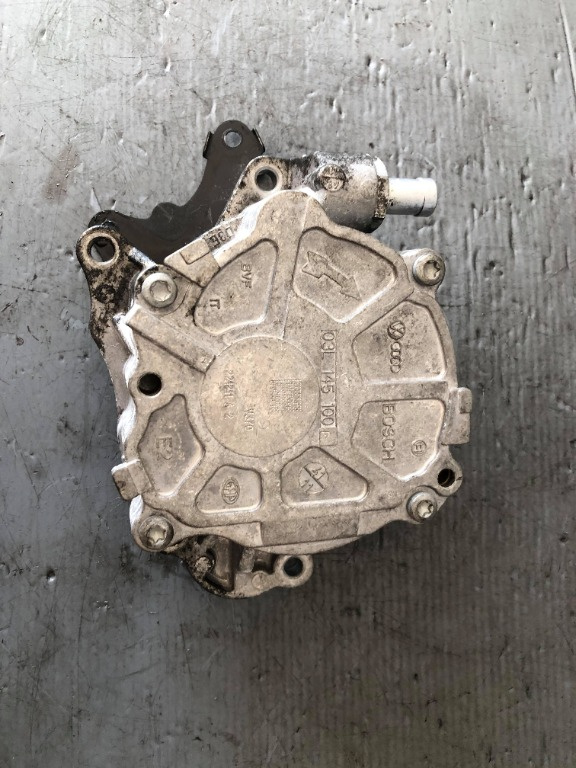 Pompa vacuum 2.0 tdi cjc audi a4 b8 8k 03l145100