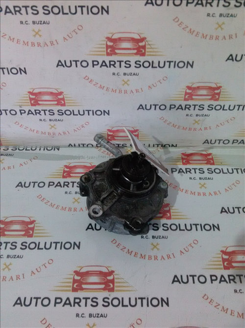 Pompa vacuum 2.2 CDI MB C CLASS an fabr.2003