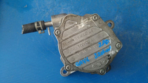 Pompa vacuum 2.2 d 2ad toyota rav 4 2010