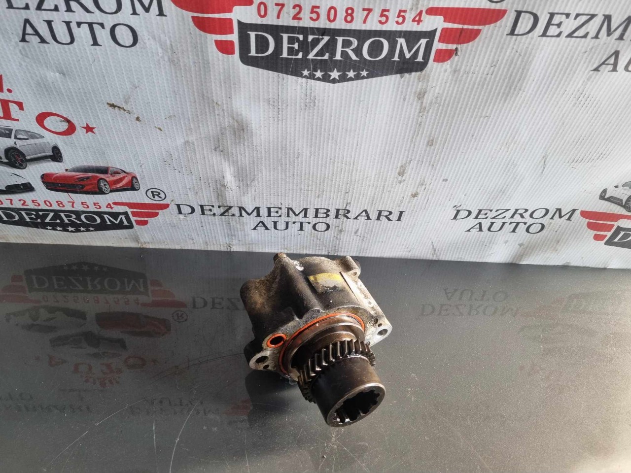 Pompa vacuum 29300-67020 Toyota Hilux VI Pick-up 2.5 D-4D 4WD 102 cai