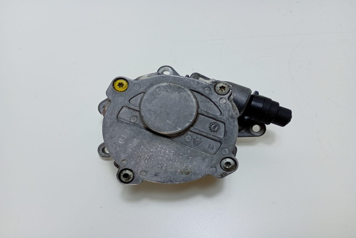 Pompa vacuum 3.0 cdi A6422300165 Mercedes-Benz ML W164 [2005 - 2008]