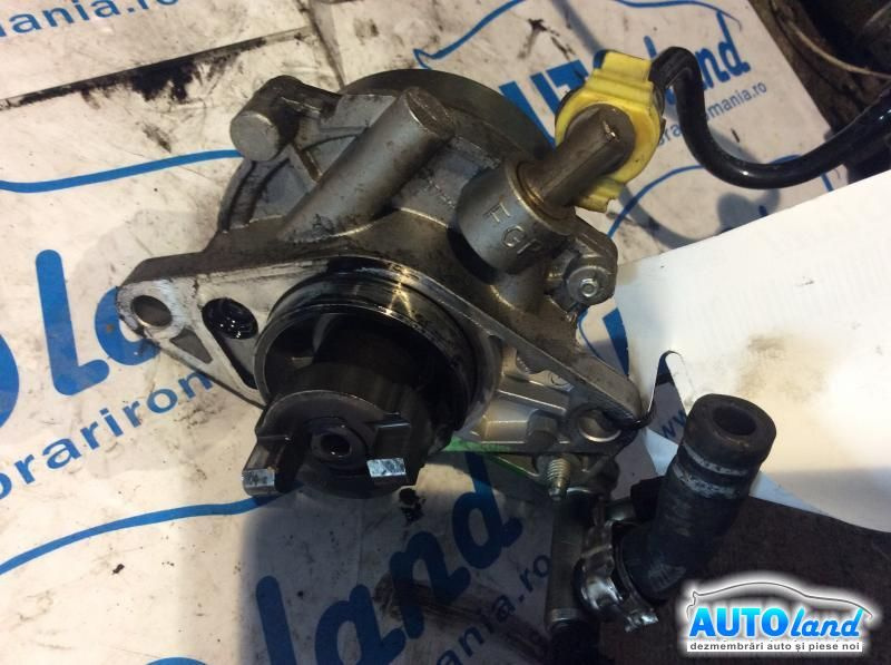 Pompa Vacuum 73501167 1.3 CDTI Opel CORSA C F08,F68 2000