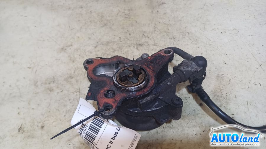Pompa Vacuum 8200796080 2.0 DCI Renault TRAFIC II bus JL 2001