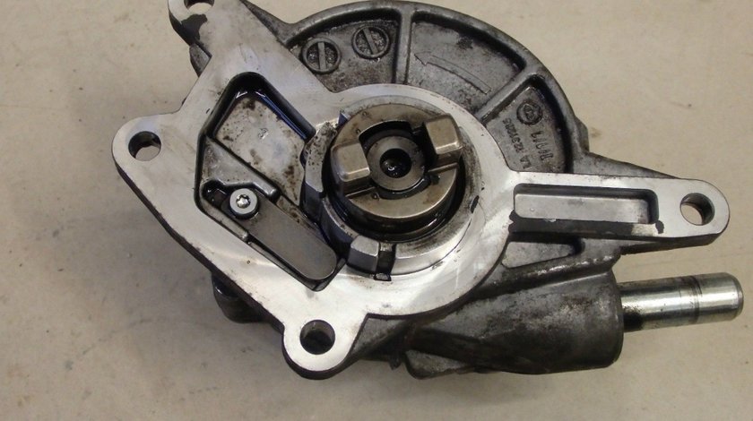 Pompa vacuum A6422300165 Mercedes CLS 3.0 cdi