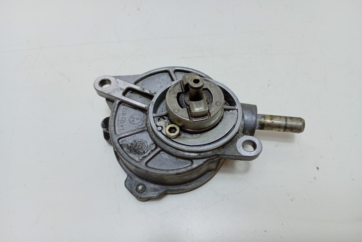 Pompa vacuum A6462300165 Mercedes-Benz E-Class W211 [facelift] [2006 - 2009]