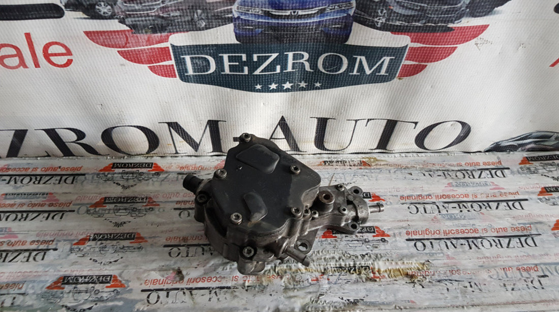 Pompa vacuum Audi A3 8P 1.9 TDi 105 cai motor BKC cod piesa : 038145209K