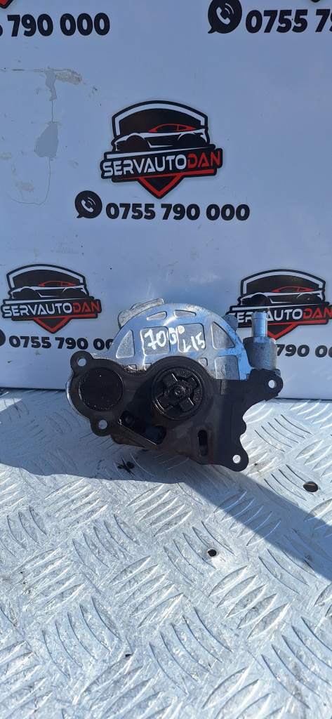 Pompa vacuum Audi A4 (2008-2011) [8K2, B8] 2.0 Motorina 2011, 03L145100F