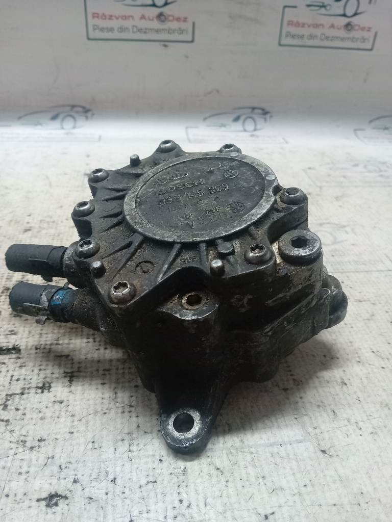Pompa vacuum Audi A4 2010, 03G145209C