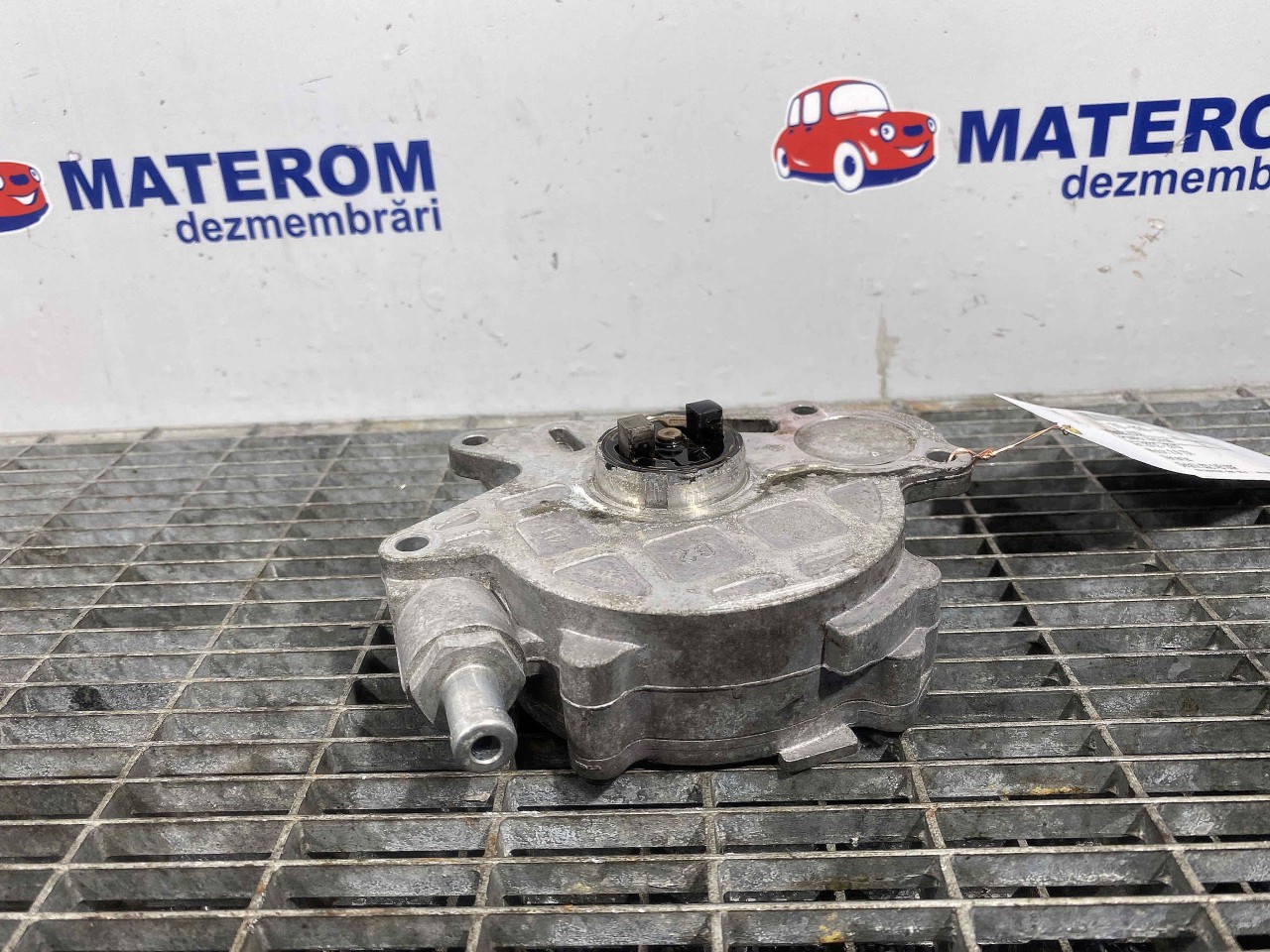 POMPA VACUUM AUDI A4 A4 2.0 TDI - (2012 2015)