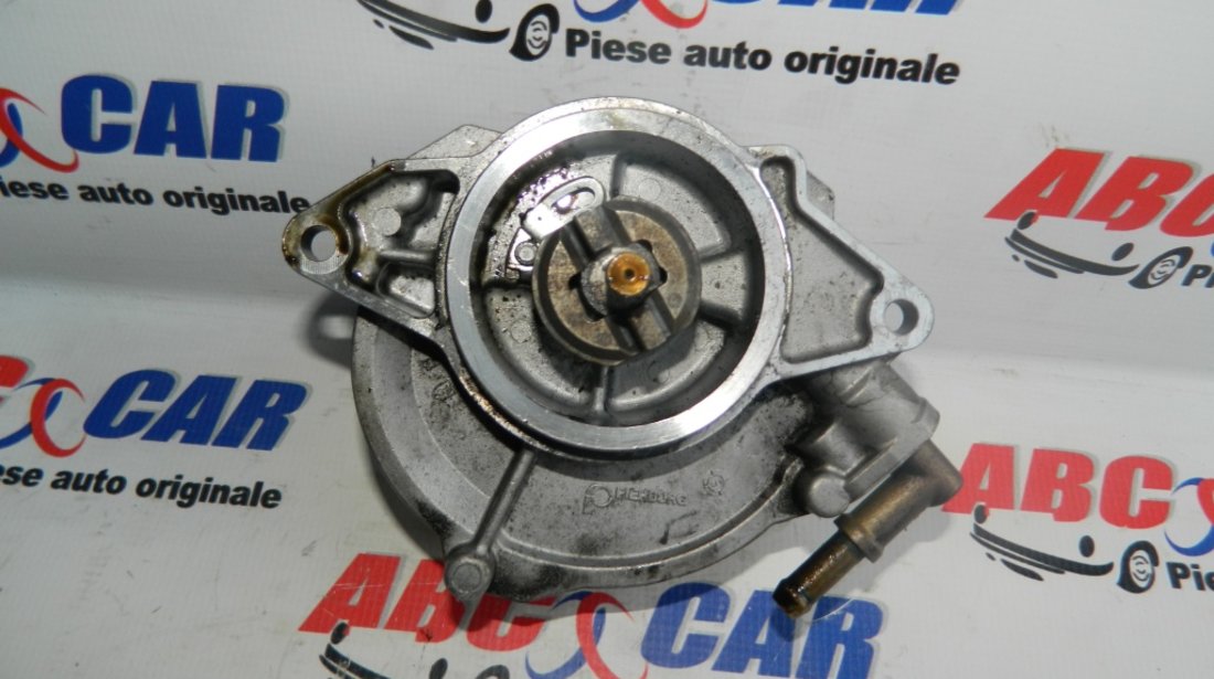 Pompa vacuum Audi A4 B7 2.7 TDI V6 Cod: 057145100P