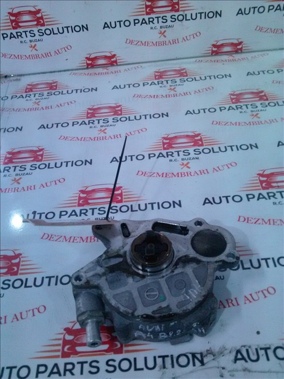 Pompa vacuum AUDI A4 B8 2.0 TDI an fabr. 2010