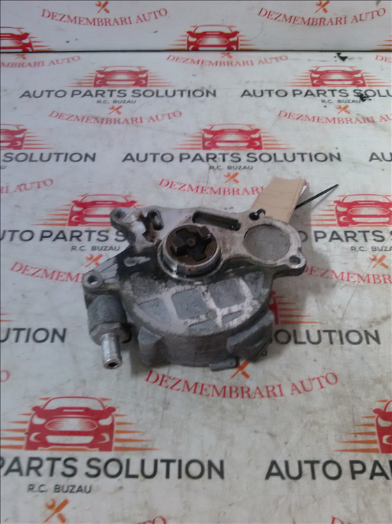 Pompa vacuum AUDI A4 B8 2.0 TDI an fabr. 2014