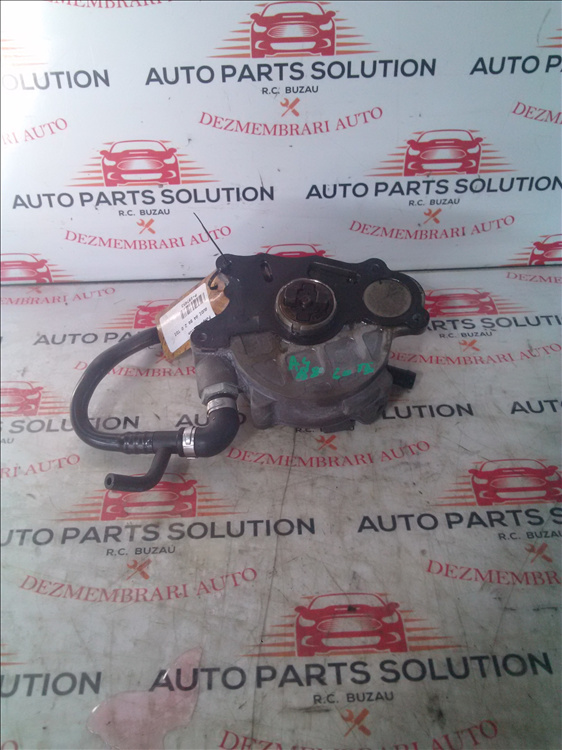 Pompa vacuum AUDI A4 B8 2.0 TDI