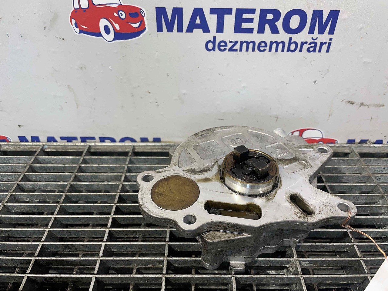 POMPA VACUUM AUDI A5 2.0 TDI - (2007 2011)