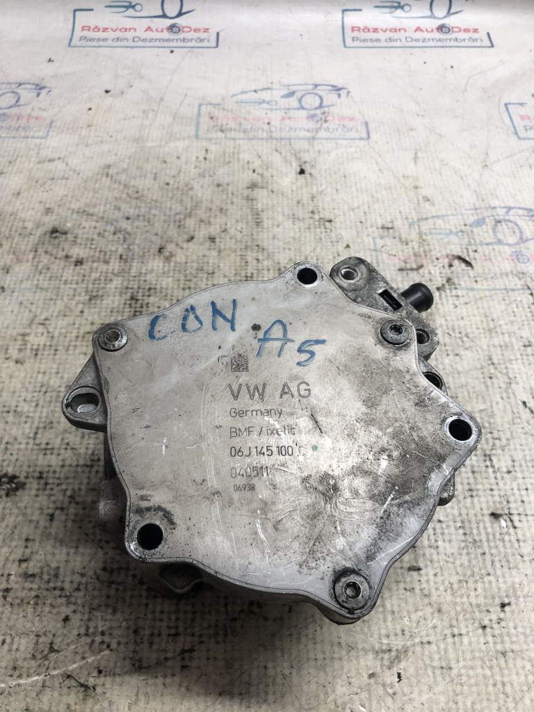 Pompa vacuum Audi A5 2010, 06J145100C