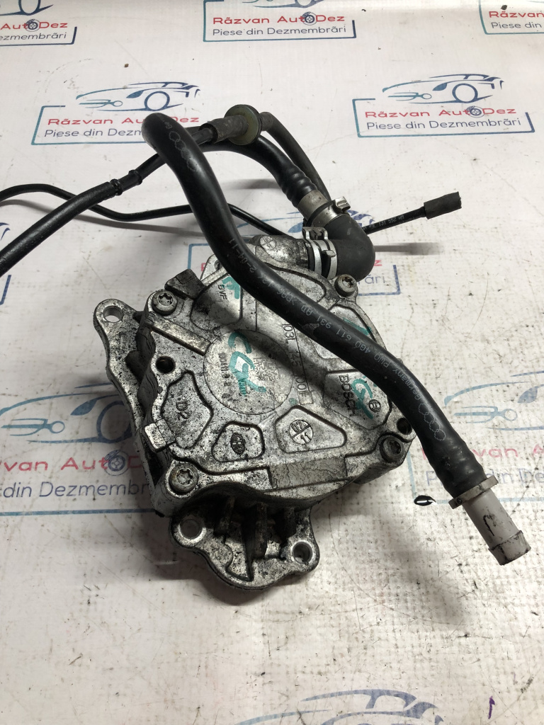 Pompa vacuum Audi A6 2011, 03L145100F