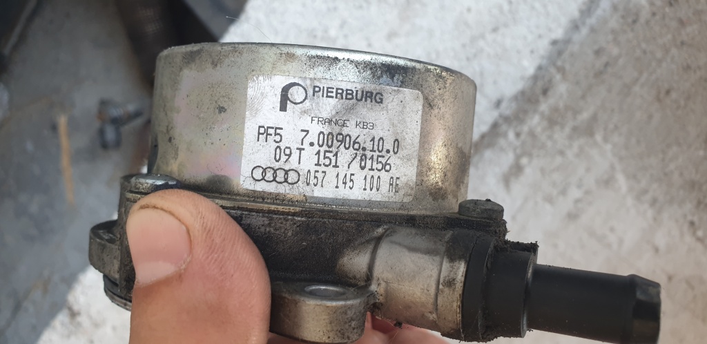 Pompa vacuum Audi A6 C6 057145100AE CDYA Euro 5 2010