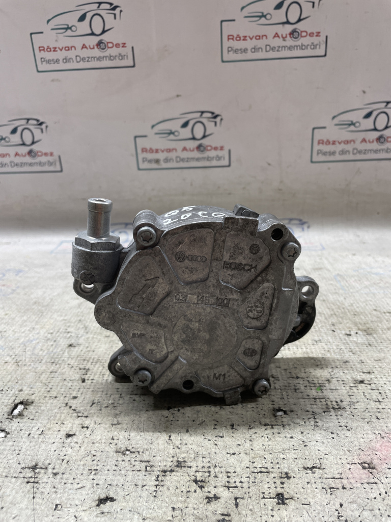 Pompa vacuum Audi Q5 2.0 Motorina 2013, 03L145100F