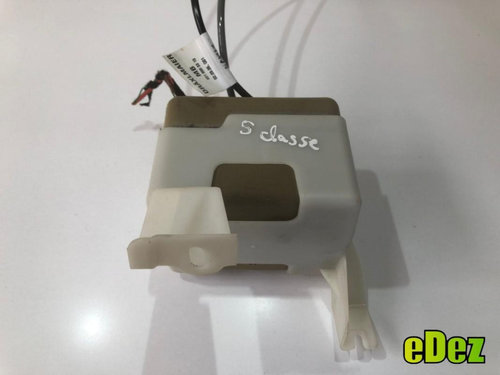 Pompa vacuum blocare centralizata Mercedes S-Class (2005-2009) [W221] 3.0 cdi a2218000018