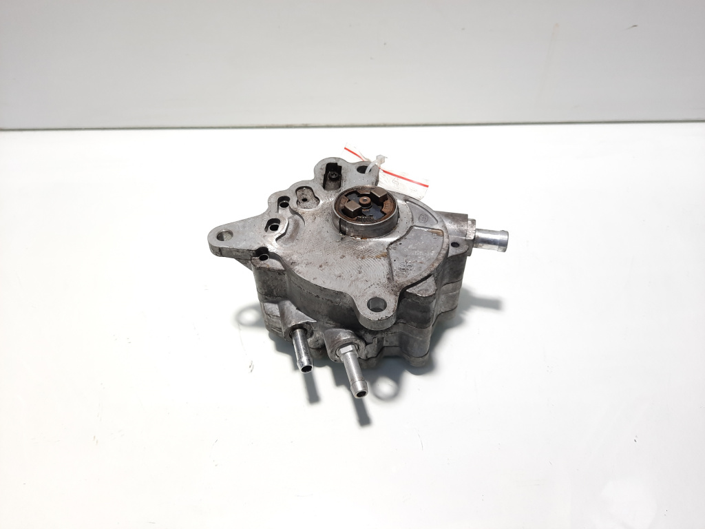 Pompa vacuum Bosch, cod 03G145209, Vw Golf 5 (1K1), 2.0 TDI, BKD (id:574827)