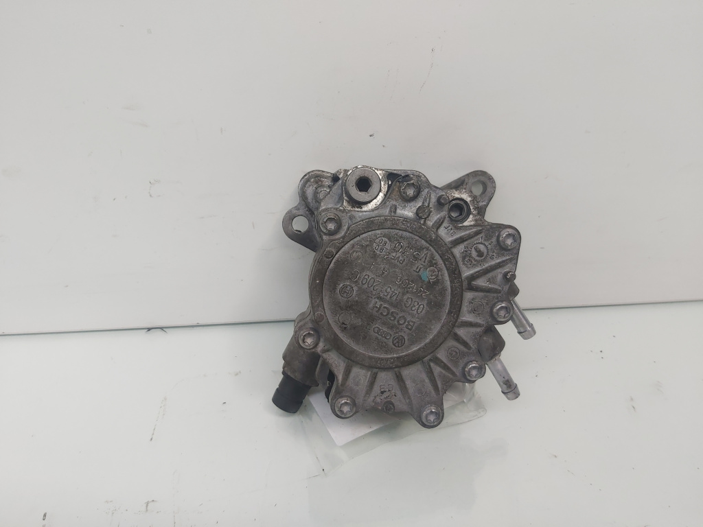 Pompa vacuum Bosch, cod 03G145209C, VW Passat Variant (3C5), 2.0 TDI, BKP (id:694437)