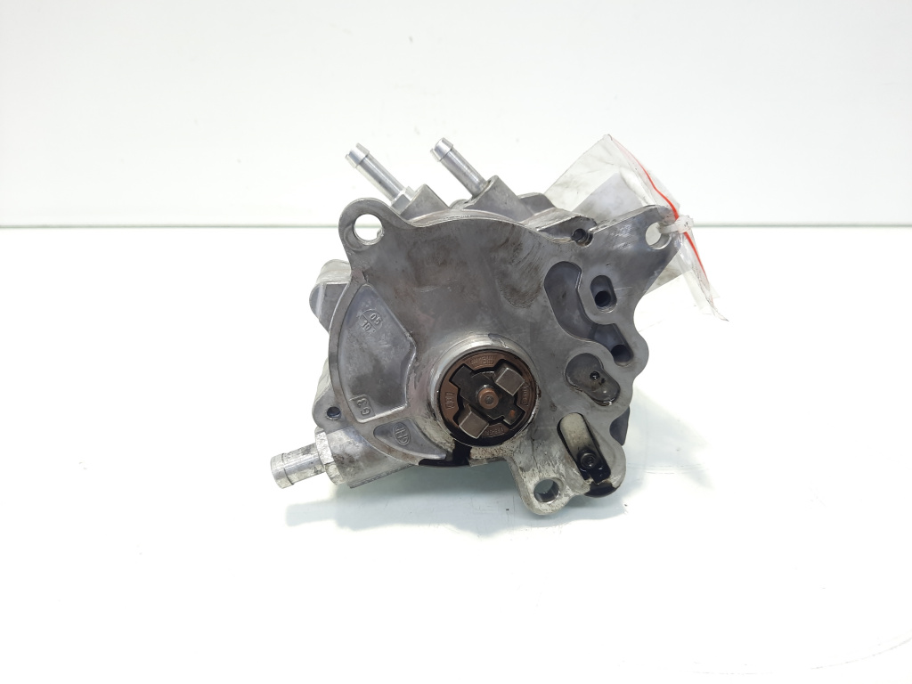 Pompa vacuum Bosch, cod 03G145209D, Vw Golf 5 (1K1) 2.0 TDI, BKD (id:554655)