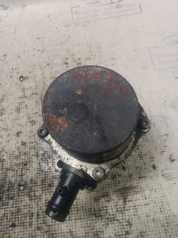 Pompa vacuum Dacia Duster 1.5 2015, 146505272R