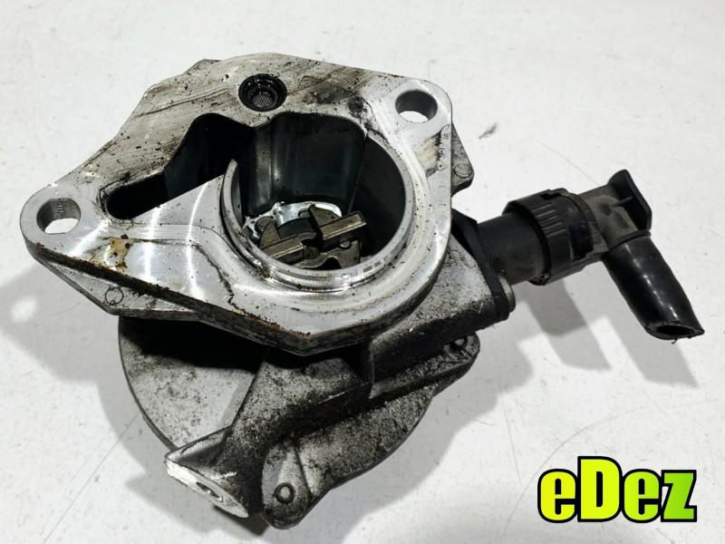 Pompa vacuum Dacia Logan 2 (2012-2017) 1.5 dci K9K (636) 110 cp 8201005306C
