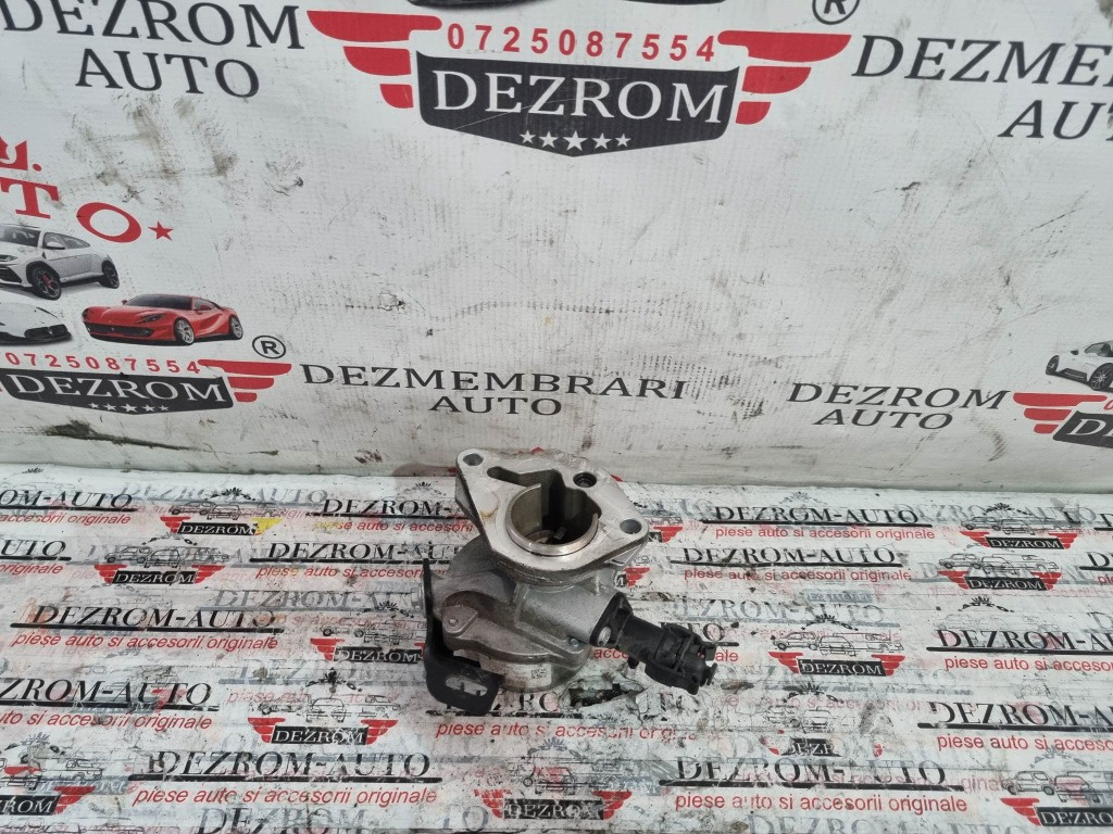 Pompa vacuum Dacia Logan II MCV 1.5 dCi 84cp cod piesa : 146505272R