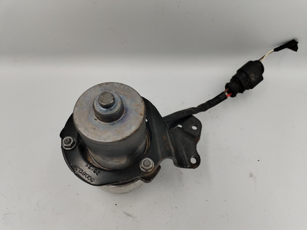 Pompa vacuum electrica Skoda Superb 3 1.5TSI 5Q0612181D