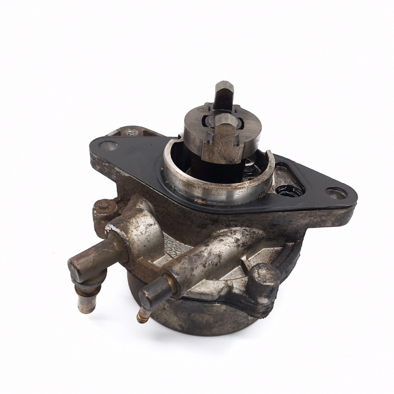 Pompa Vacuum Fiat Linea (323) 2007-2016 1.3 D Multijet 199 A3.000 Motorina 55193232, A59872902403005, 72902403005, 0271218207, 07T3522821 Pierburg
