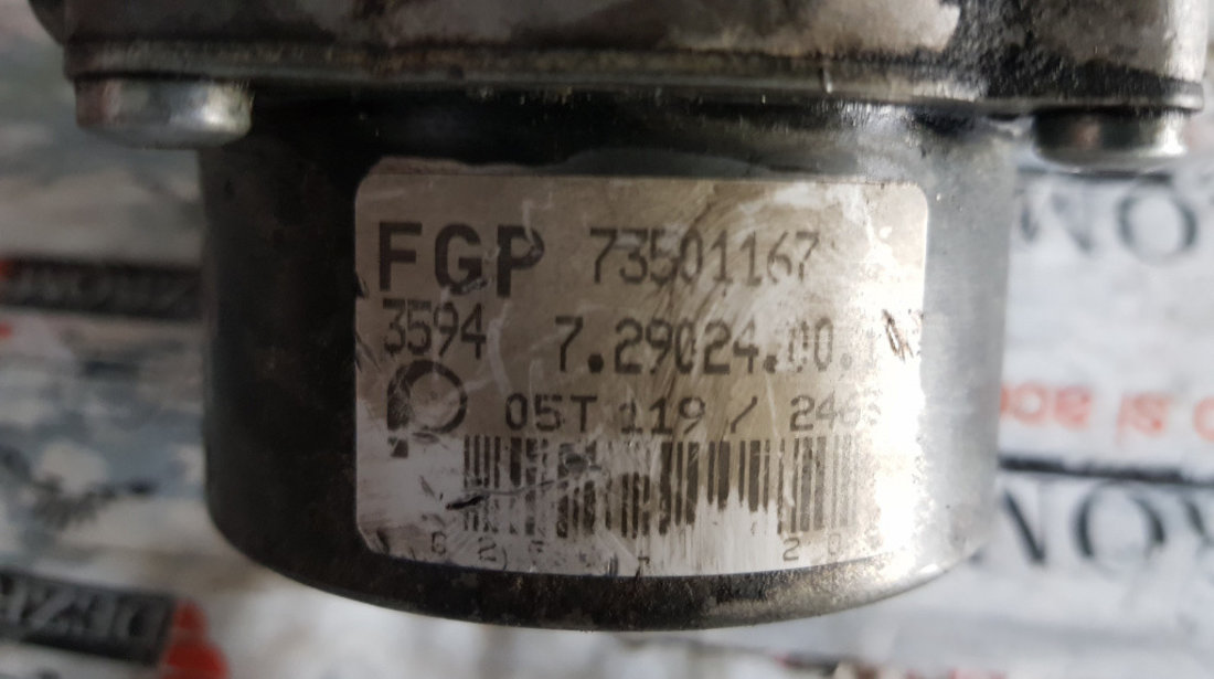 Pompa vacuum Fiat Punto III 1.3 D Multijet 75/84/95cp cod piesa : 73501167