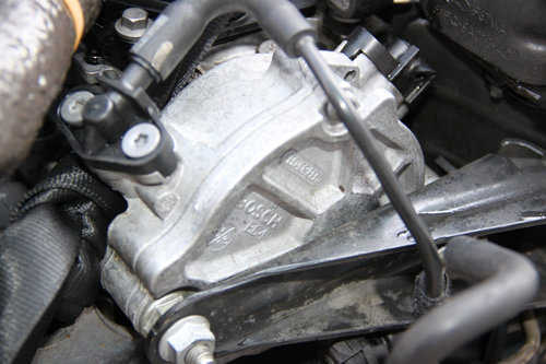 Pompa vacuum Ford C-max 2010-2019 1.5 TDCI 9804021880