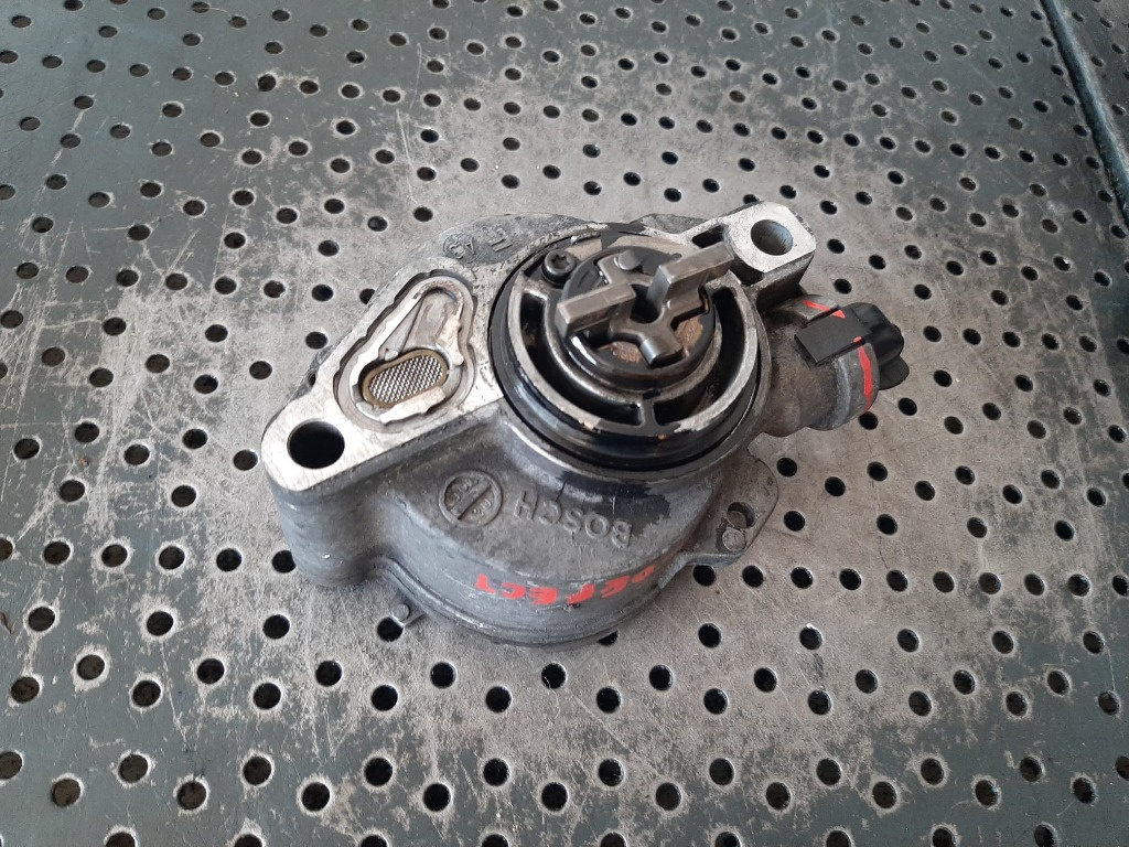 Pompa vacuum ford focus 2 1.6 tdci hhda