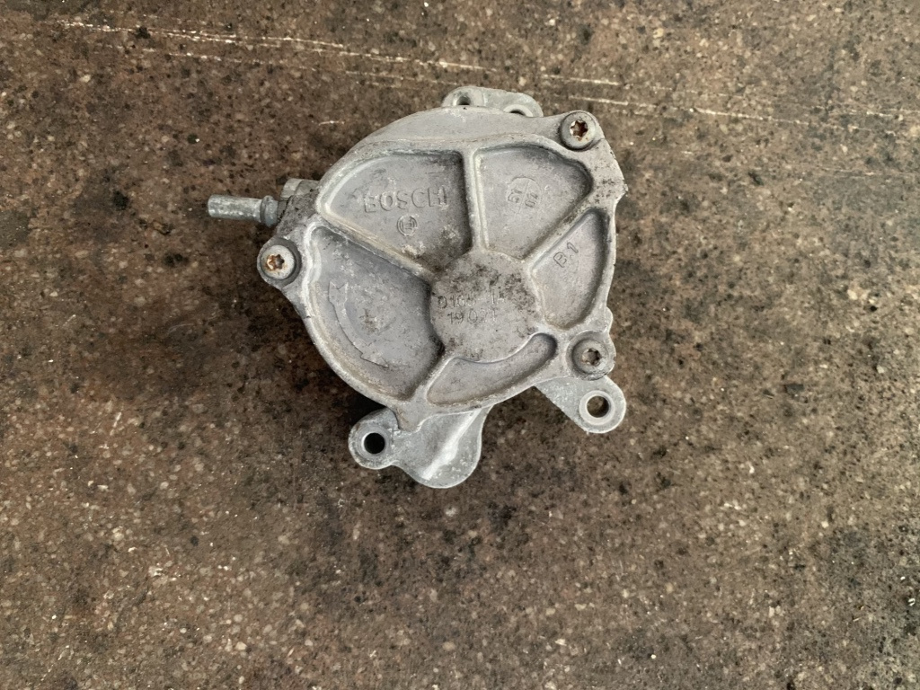 Pompa vacuum Ford Mondeo MK4 [2007 - 2010] Liftback 2.0 TDCi DPF AT (140 hp) MK4 (BA7) TITANIUM