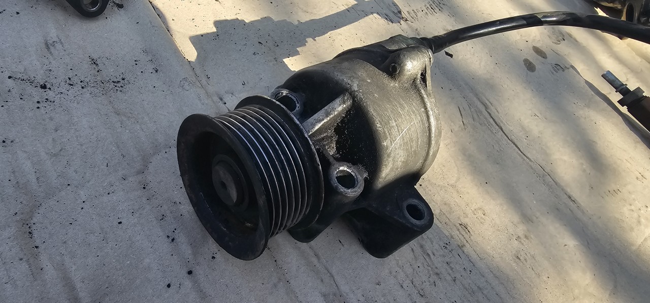 Pompa vacuum Ford Transit 2.4 TDCI 2006 2007 2008 2009