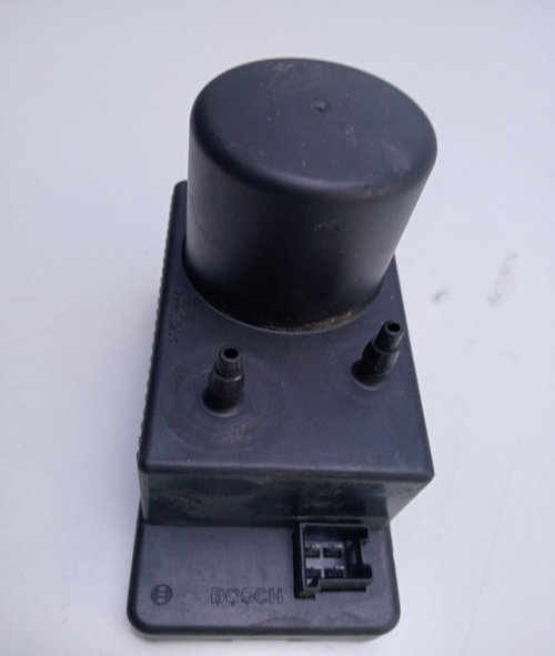 Pompa vacuum inchidere centralizata 2038000048 Mercedes-Benz E-Class W211 [2002 - 2006]