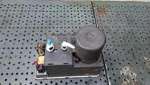 Pompa vacuum inchidere centralizata audi a4 b5 8d0...