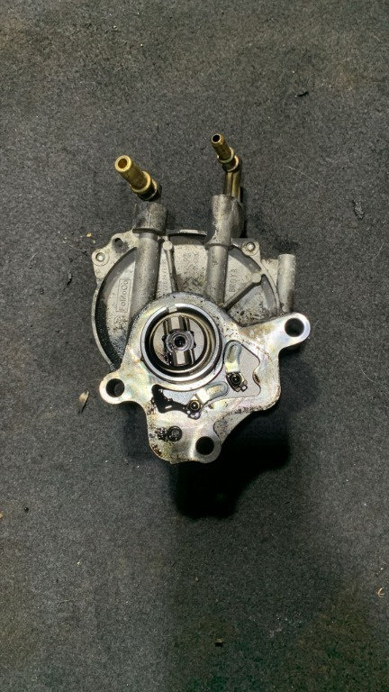 Pompa vacuum Jaguar XF Range Rover motor 306dt e 5 cod:9X2Q-2A451-DB