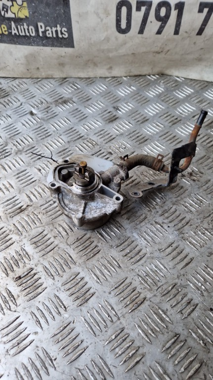 Pompa vacuum Kia Ceed 1.6 CRDI an 2012 cod 28810-2A101
