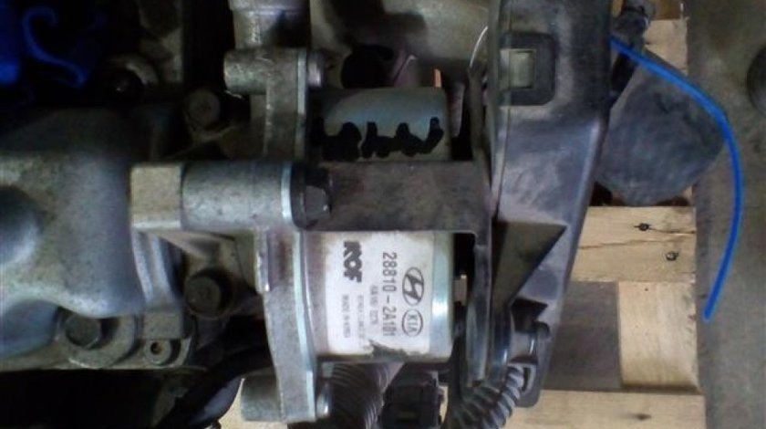 Pompa vacuum Kia Cerato 1.6 CRDI D4FB indicativ 6A16/0276 An 2004 2005 2006 2007 2008 2009 2010 2011