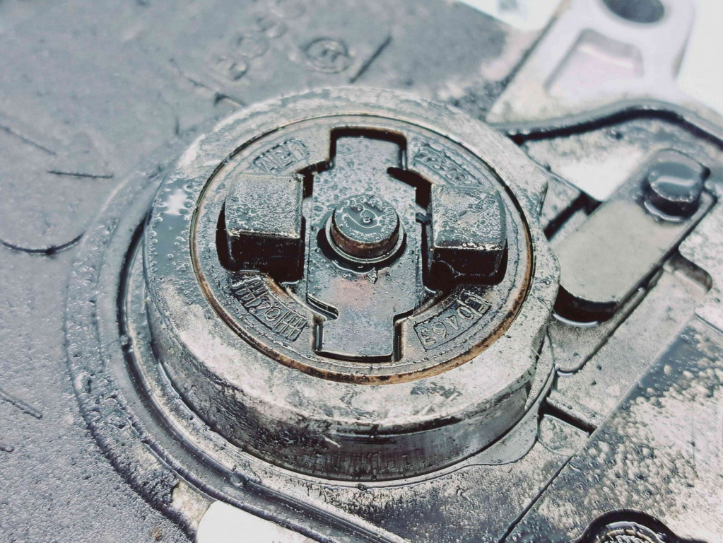 Pompa vacuum LAND ROVER DISCOVERY 3 (L319) [Fabr 2005-2009] 4R8Q-2A451-AE 2.7 276DT 2.7 276DT 140KW / 190CP
