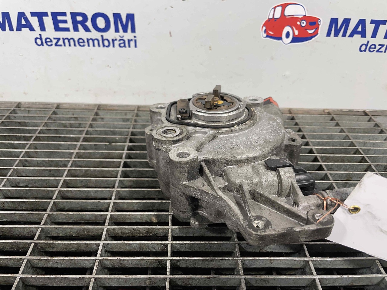 POMPA VACUUM LAND ROVER FREELANDER 2.2 D - (2006 2014)