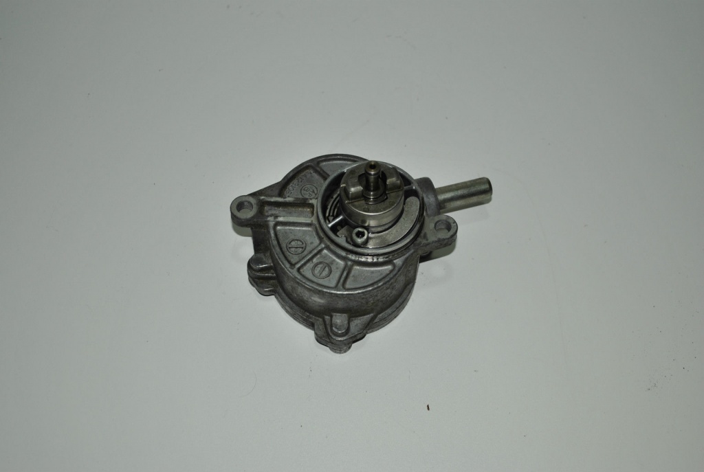 Pompa vacuum Mercedes A6462300165 A6462300365