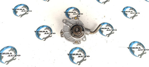 Pompa vacuum Mercedes C-Class W203 2.2 CDI cod: A6112300065