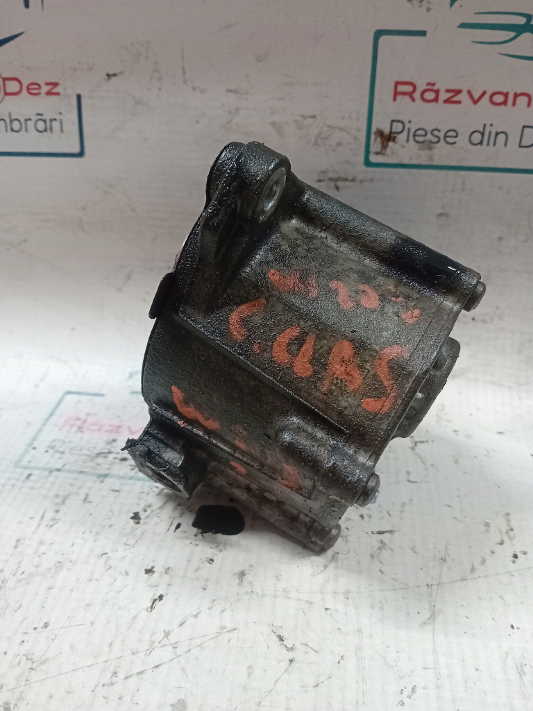 Pompa vacuum Mercedes C Class W205 2.2 2015, 46000GD01497