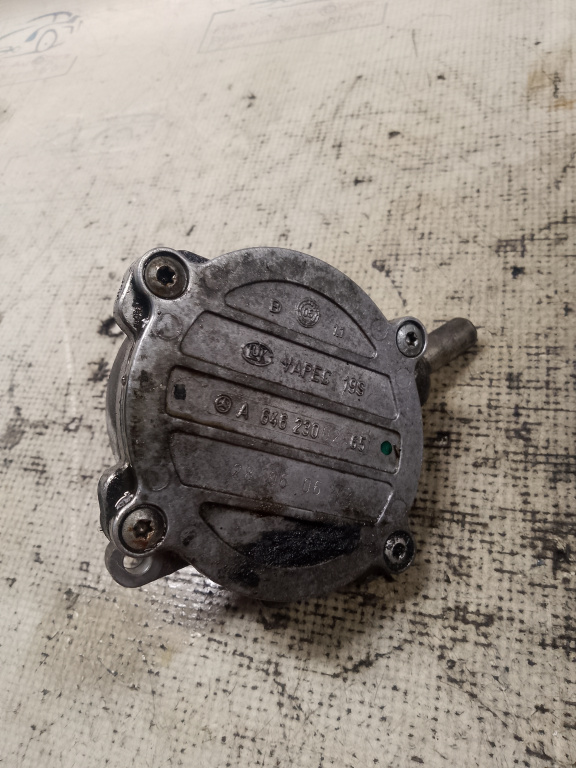 Pompa vacuum Mercedes C220 2008, A6462300265