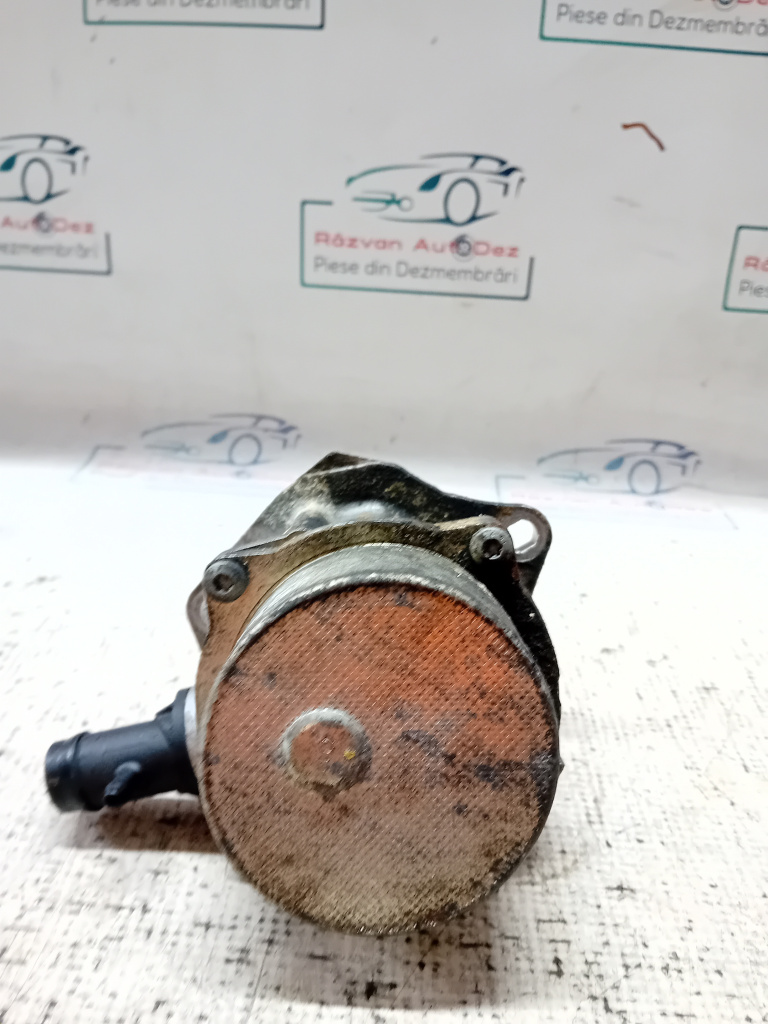 Pompa vacuum Nissan Pulsar 1.5 Motorina 2015, 8201005306B