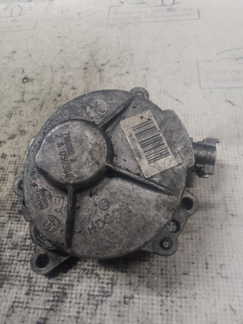Pompa vacuum Nissan Qashqai 2012, 8200796080