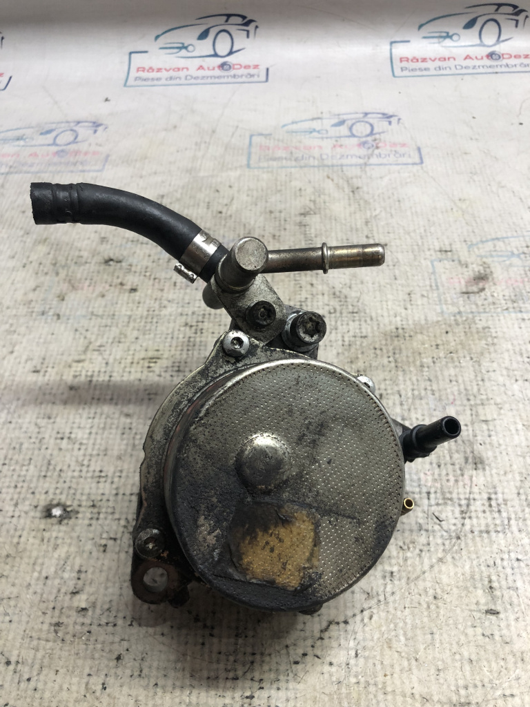 Pompa vacuum Opel Astra J 1.3 Motorina 2012
